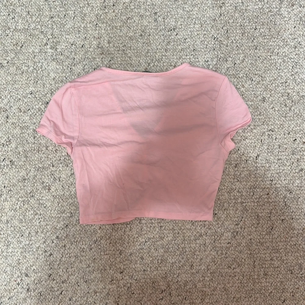 pink basic tee - Picture 3 of 3